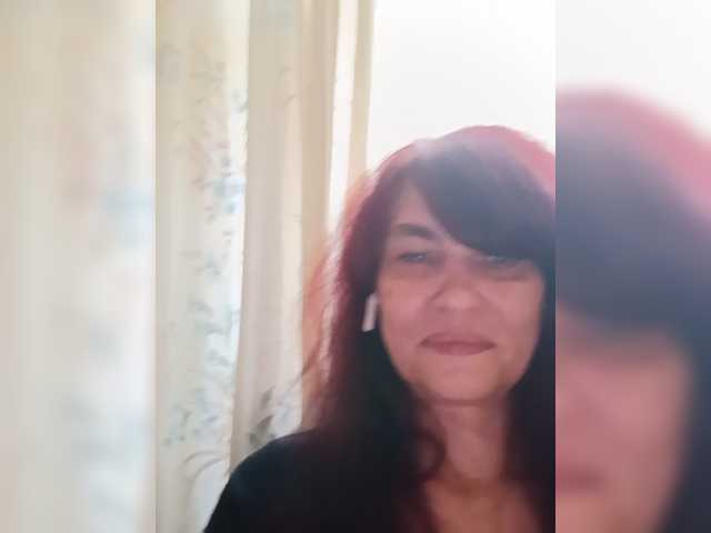 Mishel3854 live cam preview