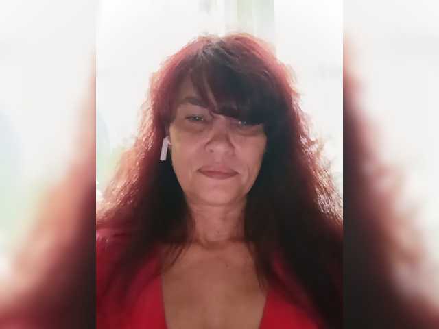 Mishel3854 live cam preview