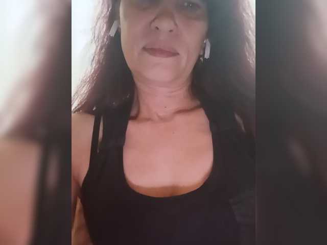 Mishel3854, en vivo ahora en BongaCams