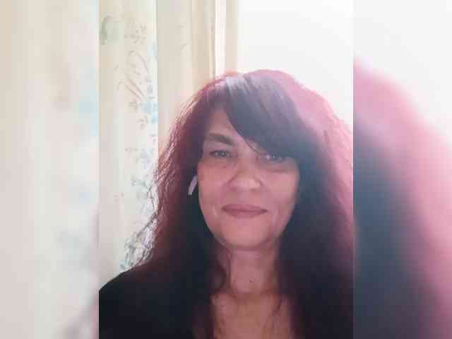 Mishel3854 Live Webcam on BongaCams