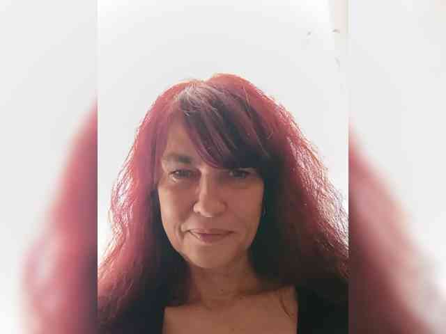 Mishel3854 webcam