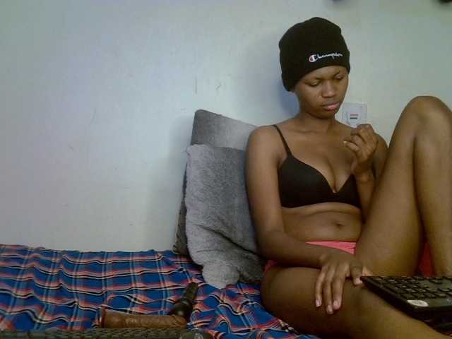 WickedWhimss live cam on BongaCams