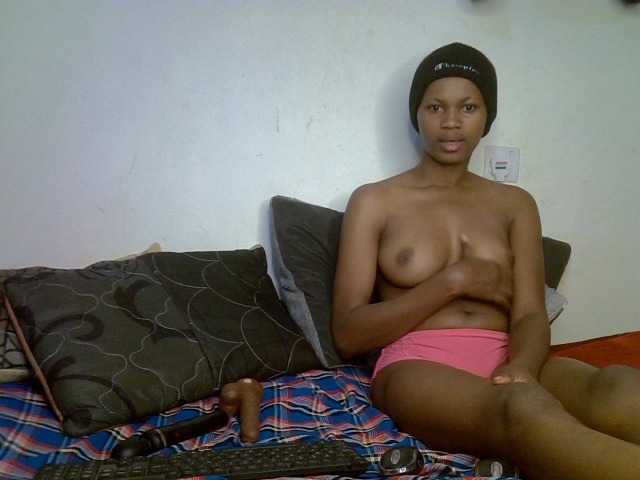 WickedWhimss live cam on BongaCams