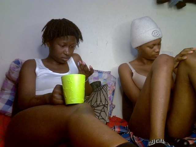 SexyyDuo live cam preview