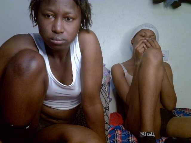 SexyyDuo live cam preview