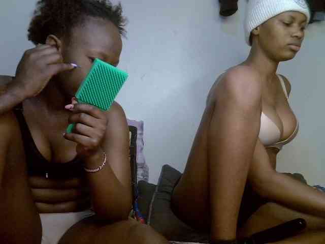 SexyyDuo