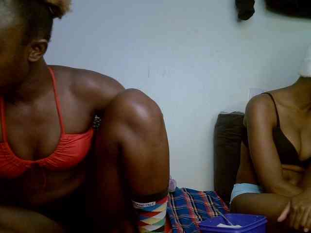 SexyyDuo