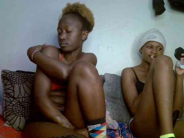 SexyyDuo