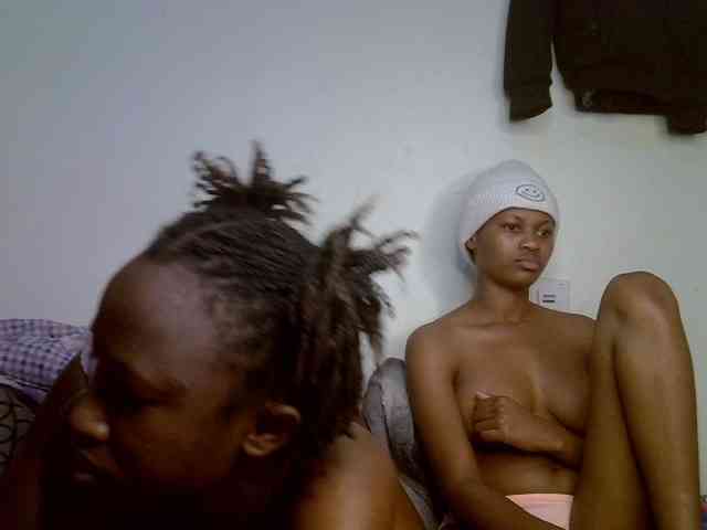 Model: SexyyDuo