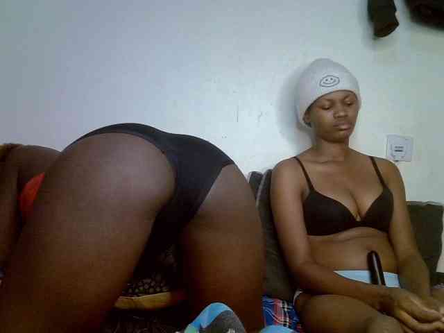 SexyyDuo
