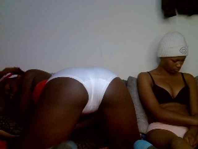 SexyyDuo