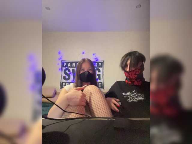 SEXYTWOMODELS live cam on BongaCams