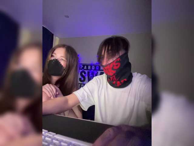 SEXYTWOMODELS live cam on BongaCams
