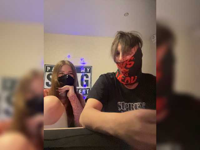 SEXYTWOMODELS live cam on BongaCams