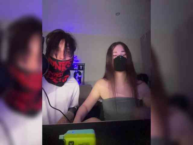 SEXYTWOMODELS webcam