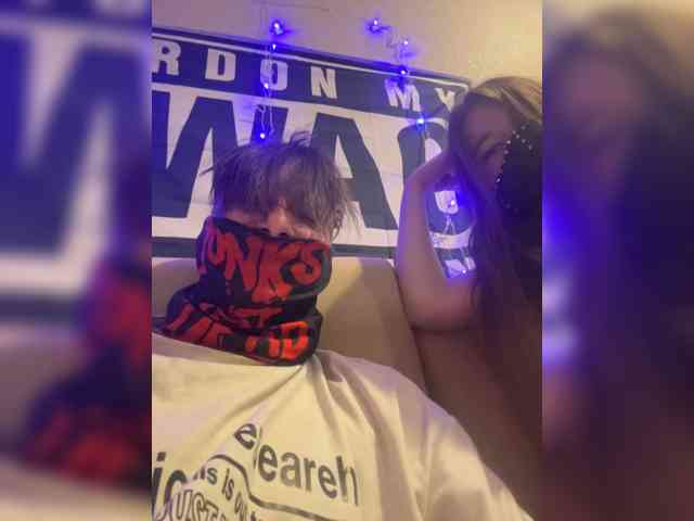 SEXYTWOMODELS webcam
