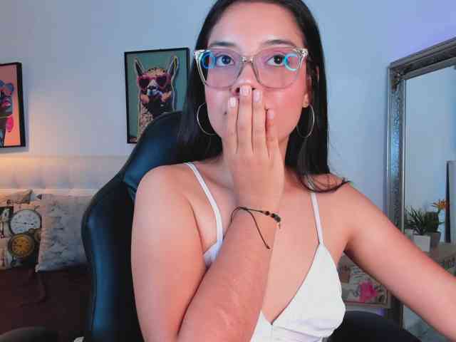 Modèle: kymmie
