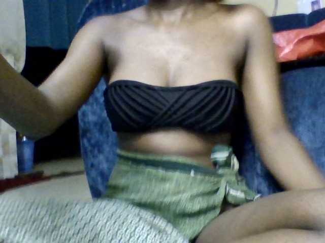 Sexypearl19 live cam on BongaCams