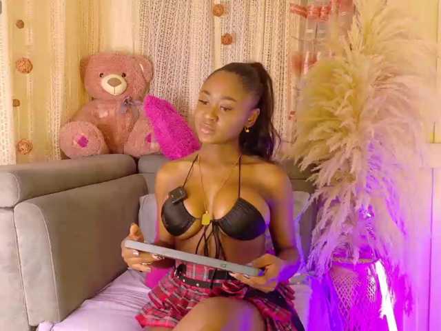 TAMMY7 live cam preview
