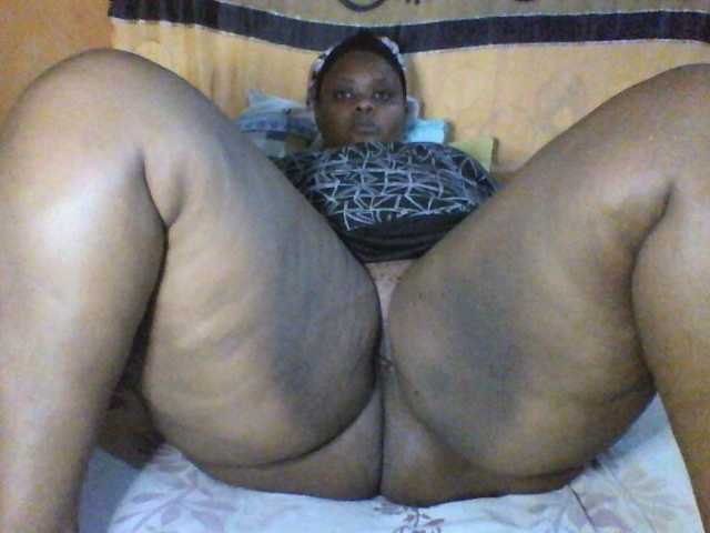 Sexyqueen30 live cam on BongaCams