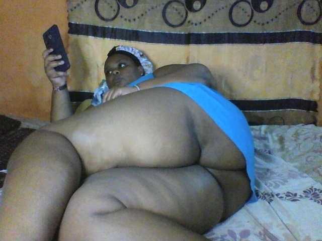 Sexyqueen30 live cam on BongaCams
