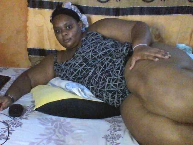 Sexyqueen30 live cam on BongaCams