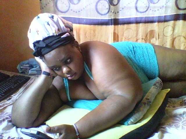 Sexyqueen30 live cam on BongaCams
