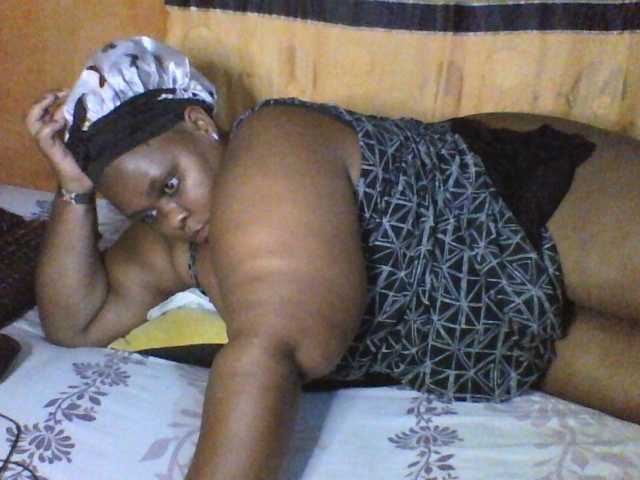 Sexyqueen30 live cam on BongaCams