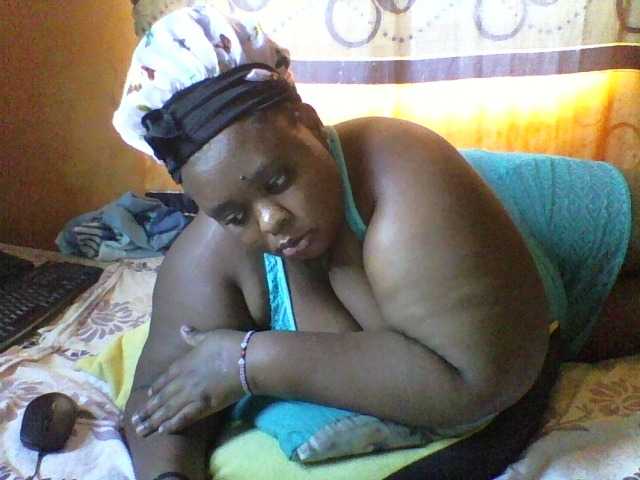 Sexyqueen30 live cam on BongaCams
