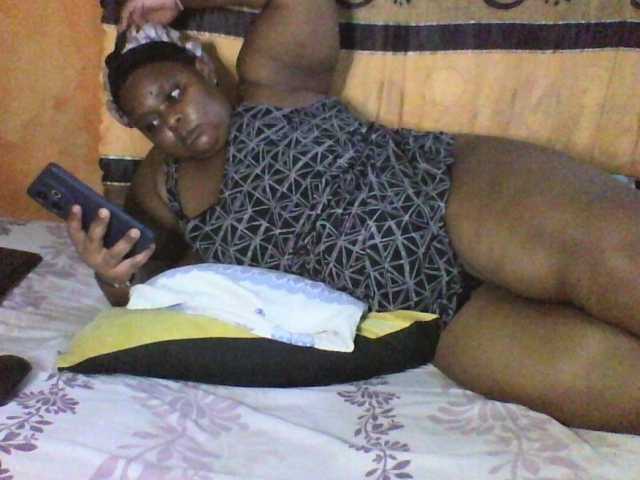 Sexyqueen30 live cam on BongaCams