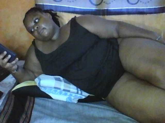 Sexyqueen30 live cam on BongaCams