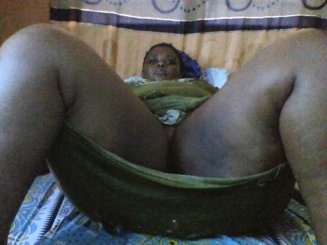 Sexyqueen30 live cam on BongaCams