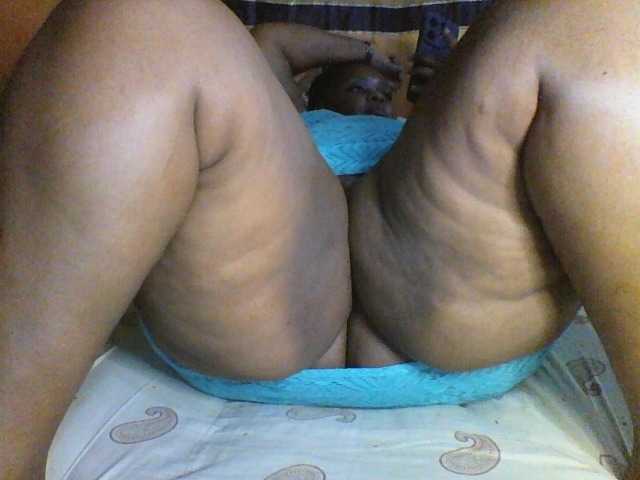 Sexyqueen30 live cam on BongaCams