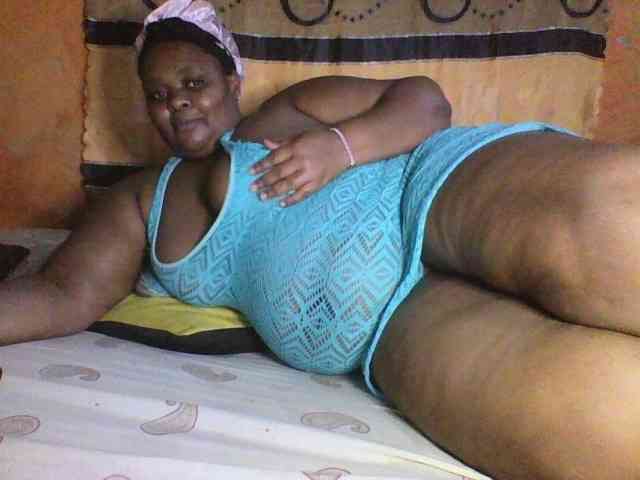 Sexyqueen30 webcam