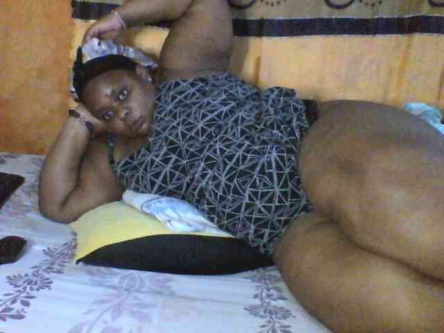 Sexyqueen30 webcam
