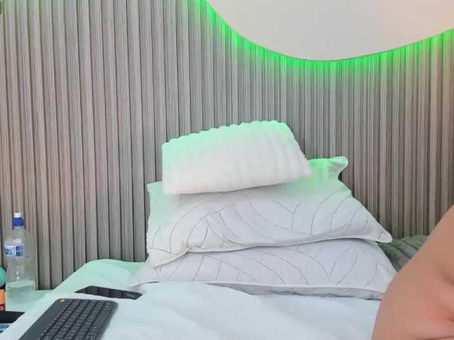 Amara-luxx live cam on BongaCams