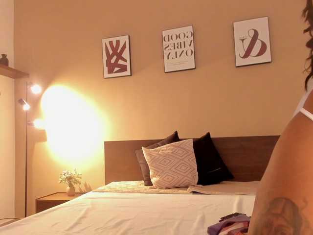 KilyeKorss live cam on BongaCams