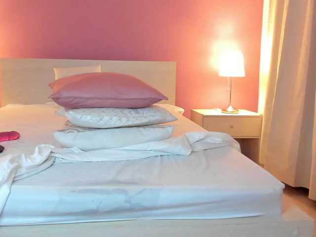 KilyeKorss live cam on BongaCams