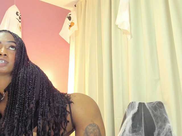 KilyeKorss live cam on BongaCams