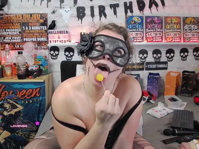 JuliaFrancaise live cam on BongaCams
