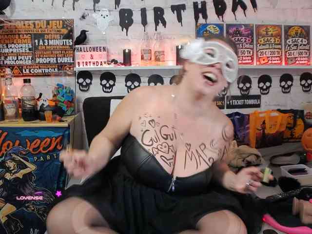 JuliaFrancaise webcam