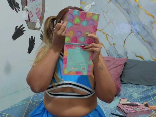 IsabellaAcosta live cam on BongaCams