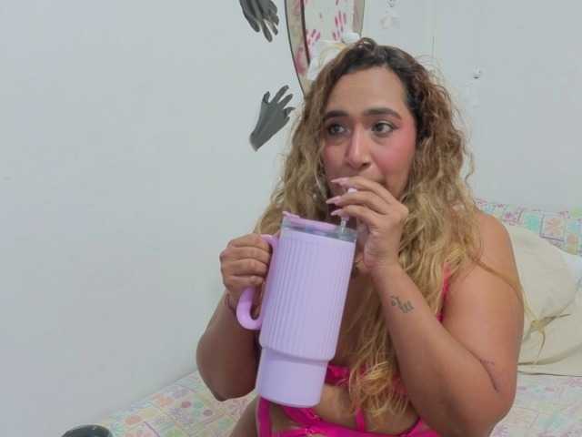 IsabellaAcosta live cam on BongaCams