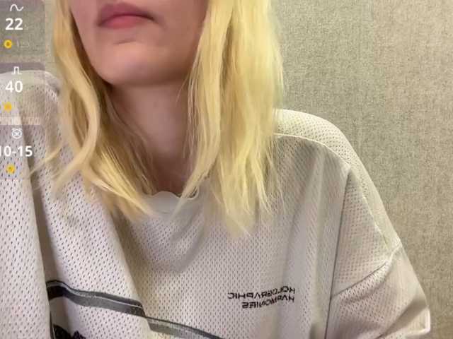 viola-whisper live cam on BongaCams