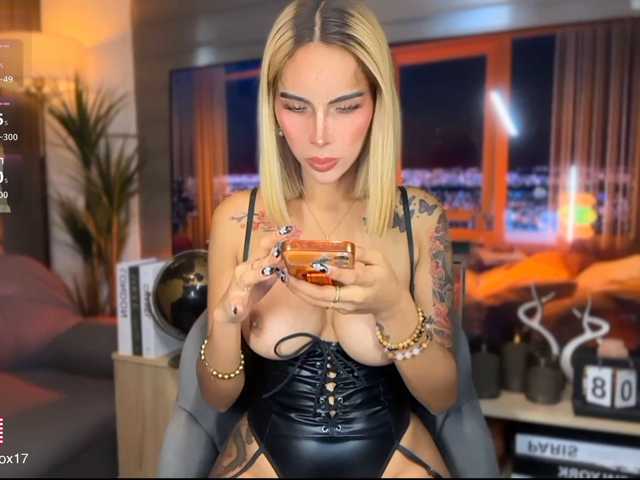 AngelaFoxx
