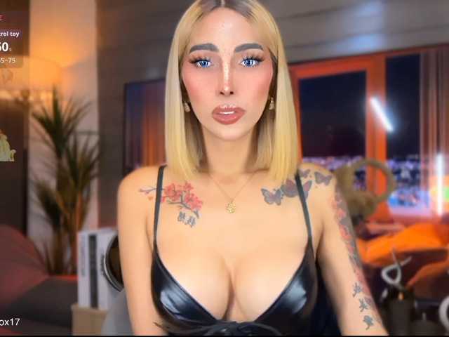 AngelaFoxx