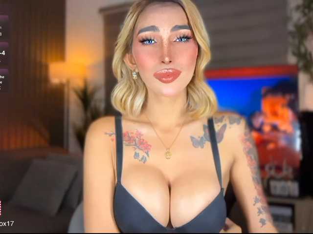 AngelaFoxx