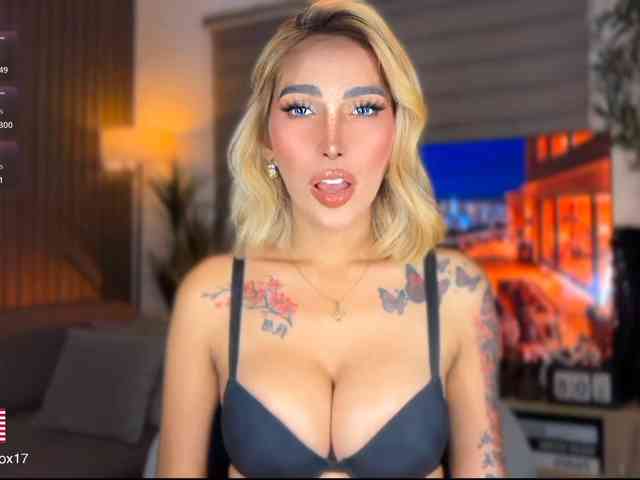 AngelaFoxx