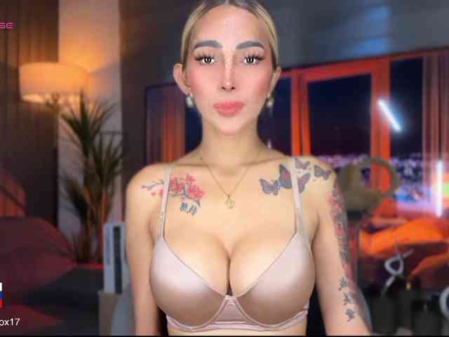 AngelaFoxx