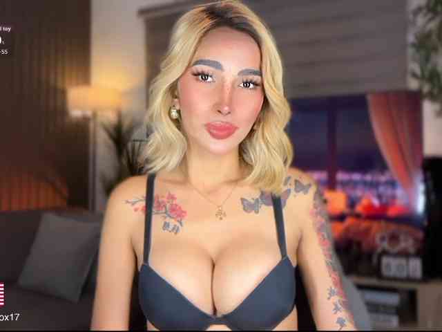 AngelaFoxx